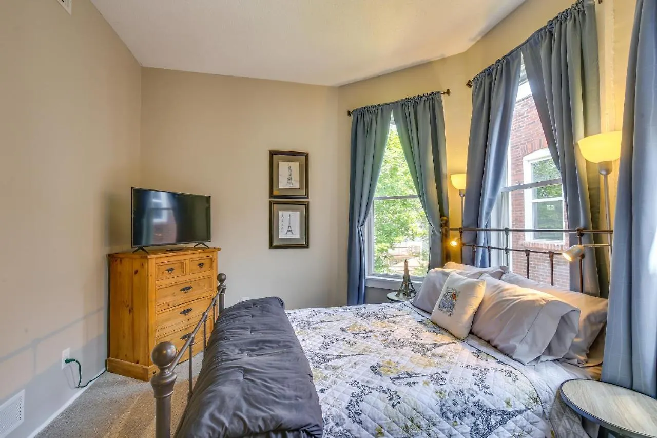 St Louis Vacation Rental About 2 Mi To Downtown Saint Louis Apartment